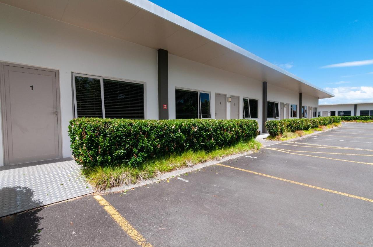 The Park Motel Hawera Buitenkant foto