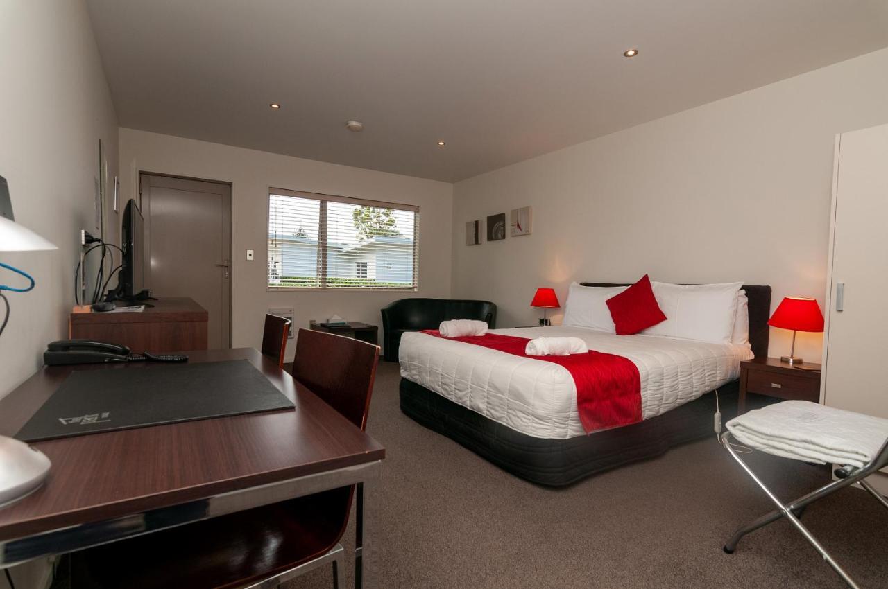 The Park Motel Hawera Buitenkant foto