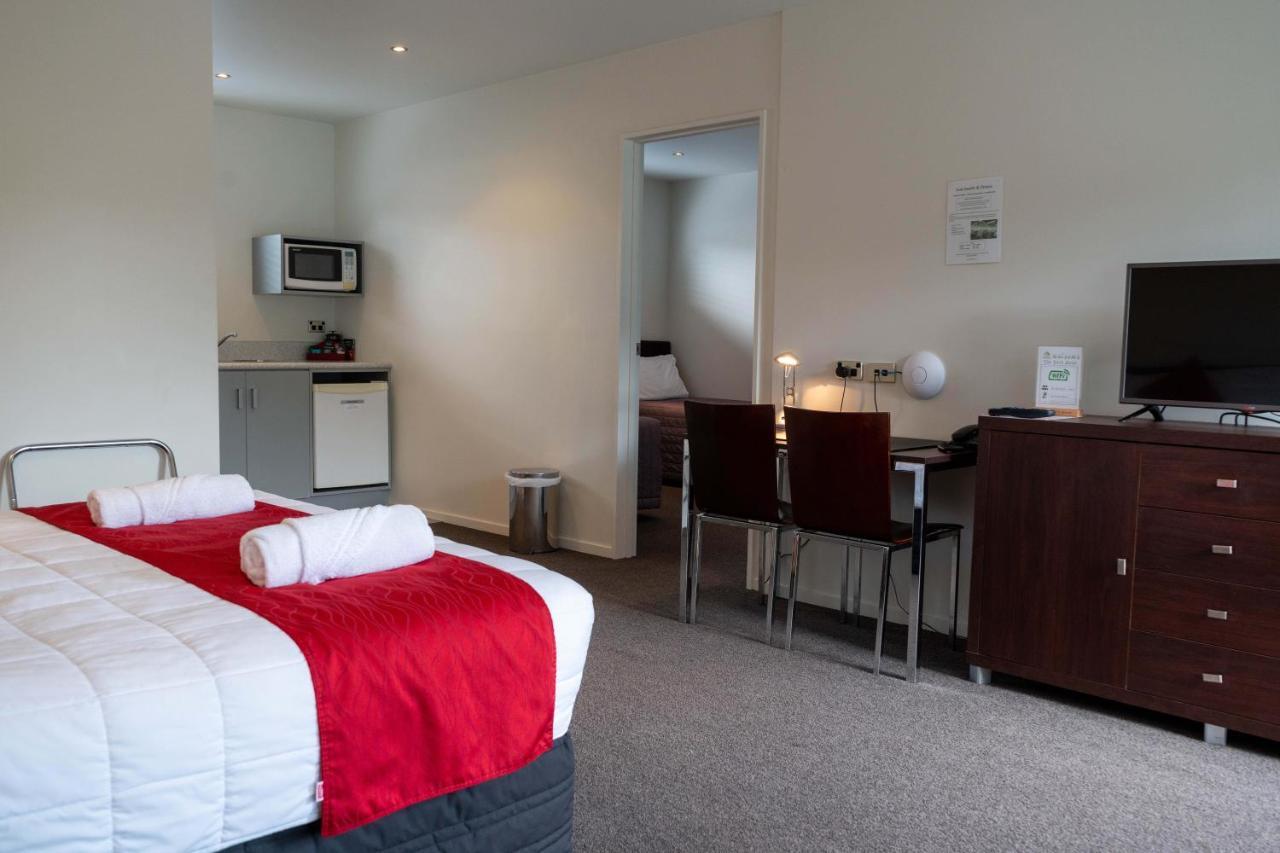 The Park Motel Hawera Buitenkant foto