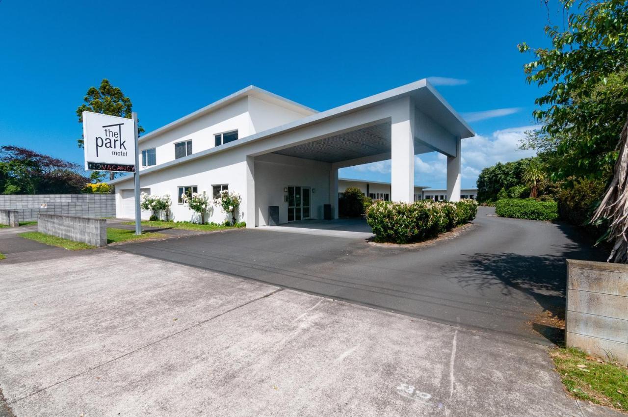 The Park Motel Hawera Buitenkant foto